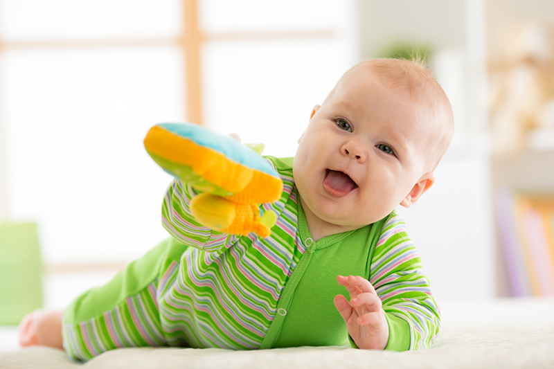 Recomendación de juguetes para bebés de 6 a 12 meses (parte 1) 