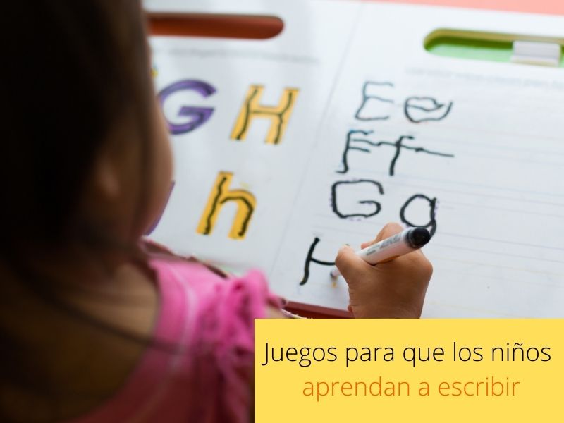 me encanta escribir es un sitio para que mis alumnos puedan aprender y  revisar en casa el español.