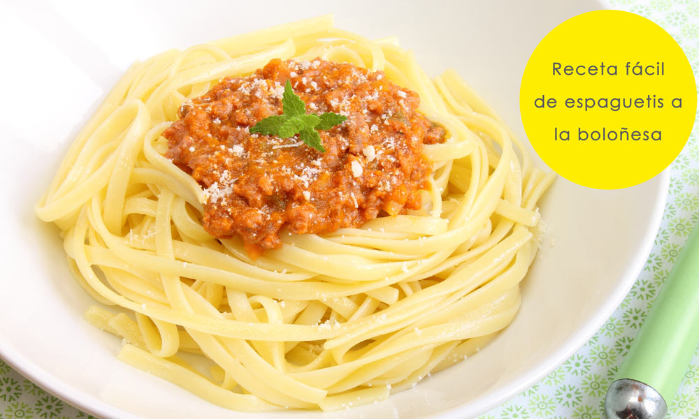 Espaguetis a la boloñesa. Receta tradicional italiana